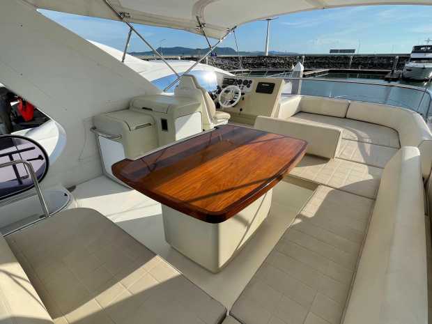 azimut-64 Exterior Pictures 6