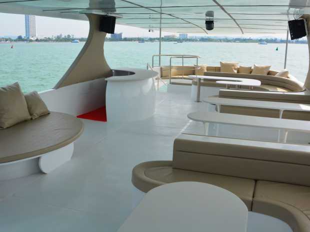 spy-75 Interior Pictures 2